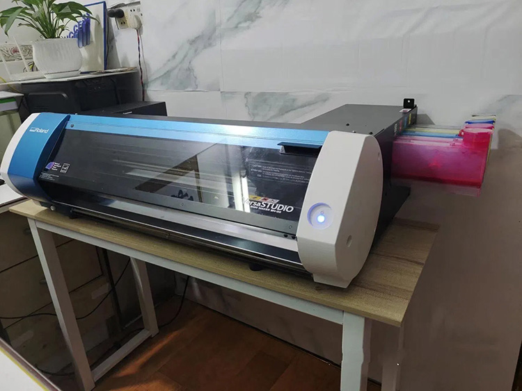 Impressora e cortadora Roland BN-20